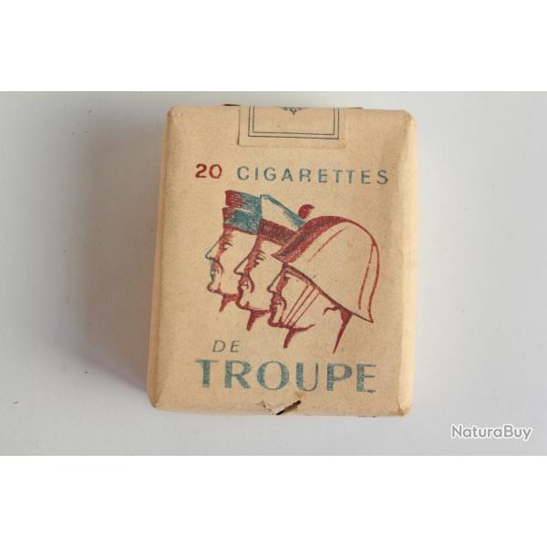 Ancien Paquet de cigarettes de troupe arme