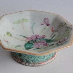 Ancienne petite coupe porcelaine émaillée Chine