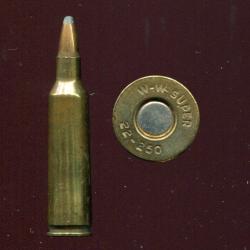 .22-250 REMINGTON - marquage : WW-SUPER 22-250 - balle cuivre pointe plomb - étui laiton