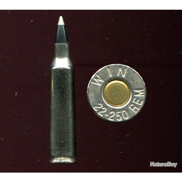 .22-250 REMINGTON - marquage : WIN 22-250 REM - balle noir pointe plastique gris - tui nickel