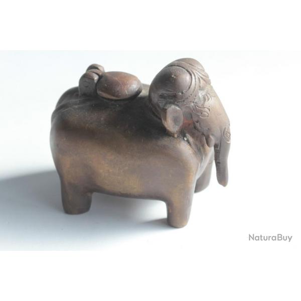 Ancien lphant brle parfum bronze Inde