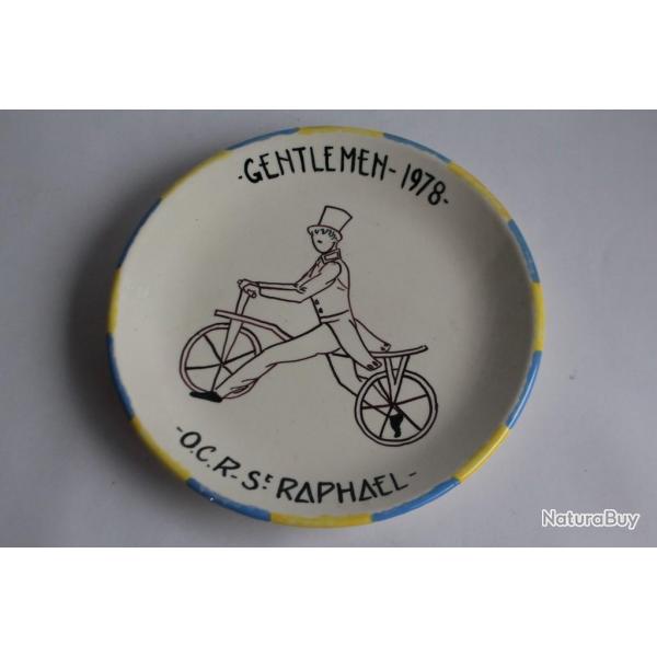 Assiette Cyclisme Gentlemen 1978 O.C.R. St Raphal Schwar Vallauris