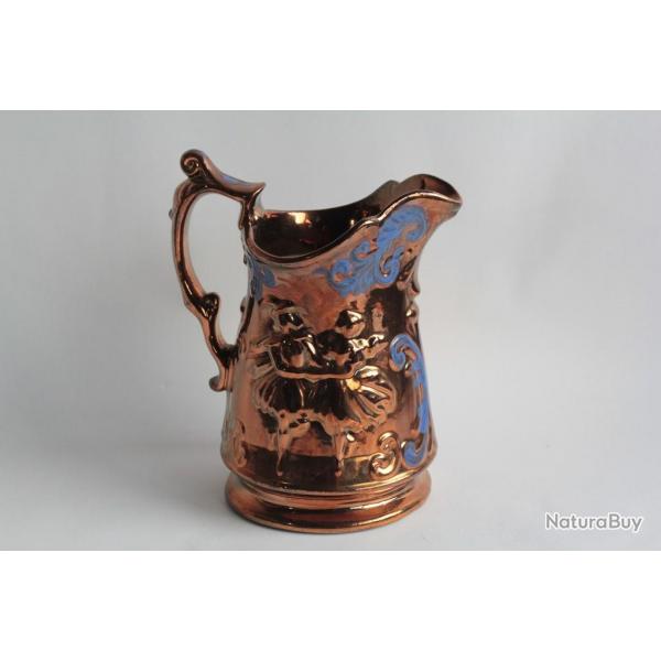 Pichet faence Jersey Danseurs Allertons Longton XIXe sicle