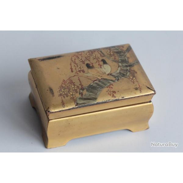 Boite bois laqu dor Kobako Japon
