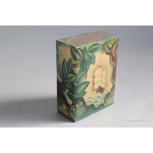 Ancienne bote publicitaire parfum d'aventure L.T. Piver Paris