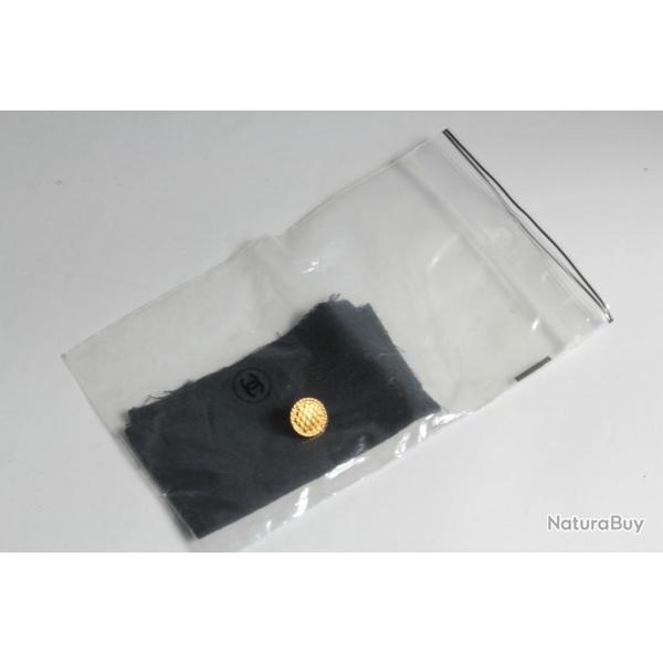 CHANEL Bouton mtal dor vintage