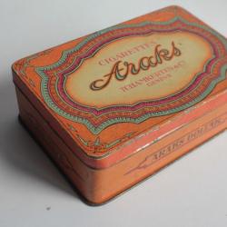 Boîte à Cigarettes tôle ARAKS Tchamkerten et Co. Dollar