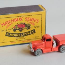LESNEY Véhicule miniature N°15 Diamond T Prime Mover Jouet