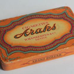 Boîte à Cigarettes tôle ARAKS Tchamkerten et Co. Dollar