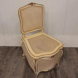 Chaise Percée de style Louis XV début 20ème
