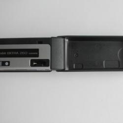 Ancien appareil photo Kodak Ektra 250 camera