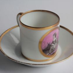 Tasse litron porcelaine Vieux Paris XIXe siècle