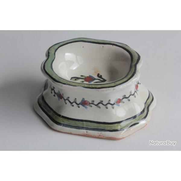 Saleron faence XVIIIe sicle