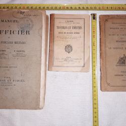 3 livres Règlement Service de Place, Troubles Emeutes et Manuel de l Officier de Police Judiciaire