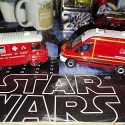 Lot de Vehicules secoure a Personne Peugeot J7 et + Mercedes Benz Sprinter 1/43