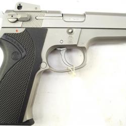 Pistolet Smith & Wesson 5906 9X19