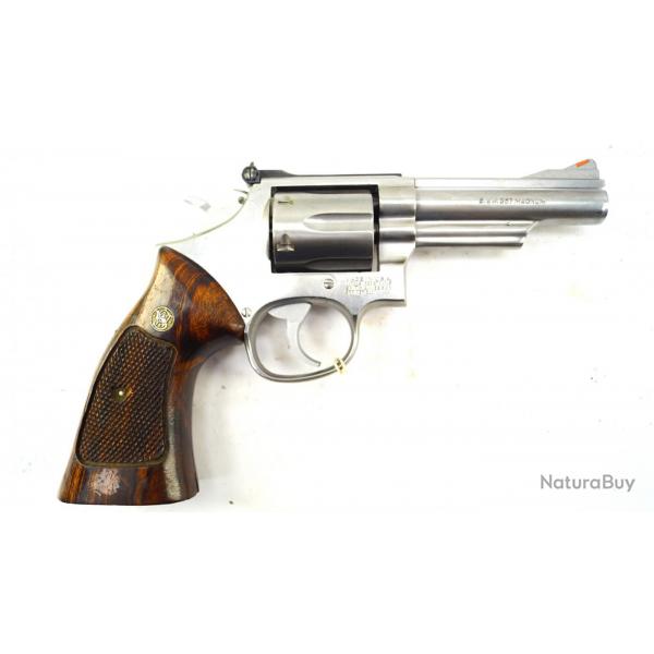 Revolver Smith &amp; Wesson 66 4&quot; 357 Mag