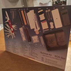 Ancienne plaquette publicité de comptoir présentation  Couteaux Victorinox Survival Kit  Sos Set