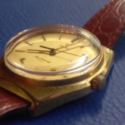 montre YEMA vintage  mouvement à quartz 32768 Hz