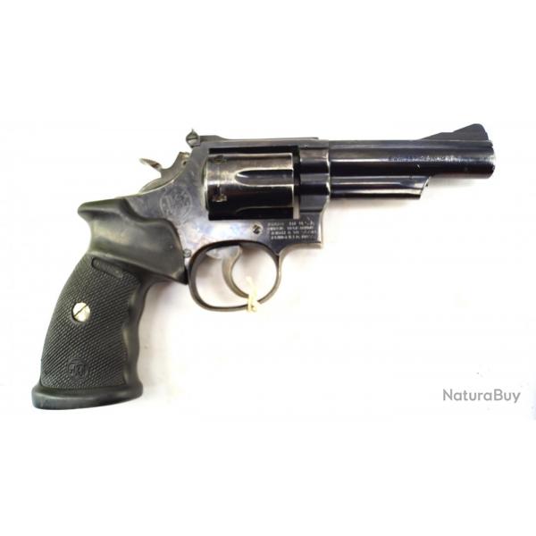Revolver Smith &amp; Wesson 19-4 357 Mag 4&quot;