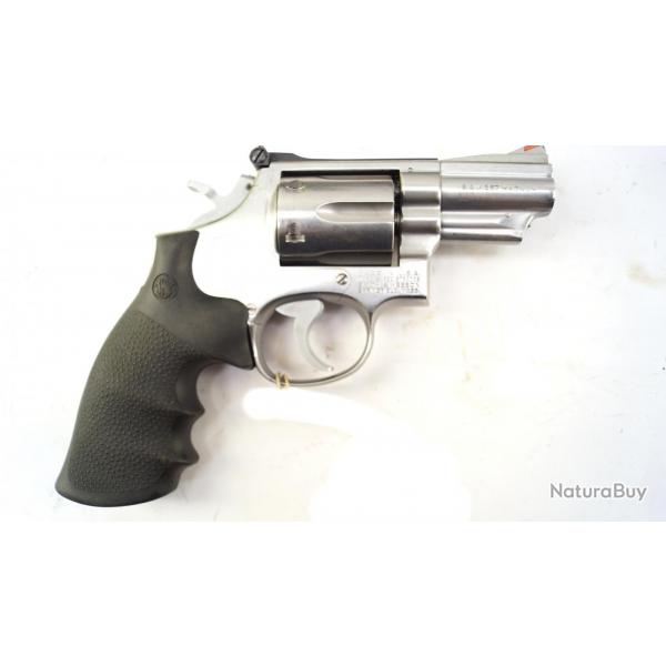 Revolver Smith &amp; Wesson 66-1 357 Mag 2&quot;
