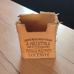Boîte vide de 18 munitions carcano