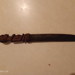 Couteau de cérémonie