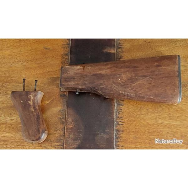 CROSSE DE FUSIL KALASHNIKOV AK47