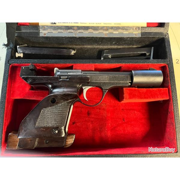 Occasion UNIQUE DES 69 Cal.22lr gaucher