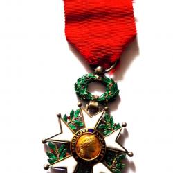 Superbe Légion d'honneur chevalier 1870 3iem République
