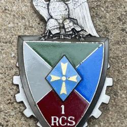 1° Régiment de Commandement et Soutien, épingle pivotante rivetée