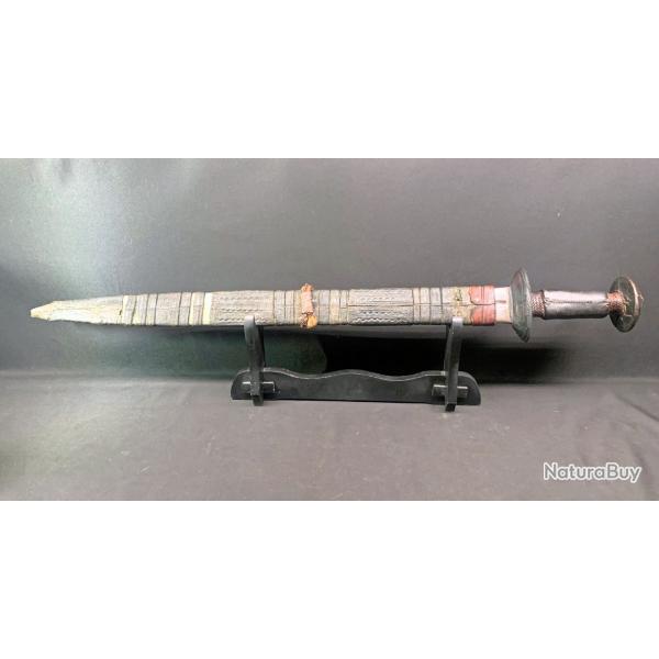 SUPERBE SABRE AFRICAIN ETHNIE TOMA, XIX SIECLE, AFRIQUE DE L'OUEST LIBERIA ET GUINEE, RARE, A VOIR