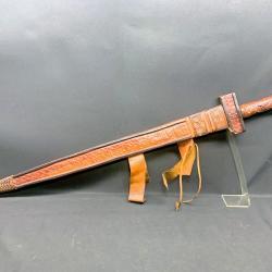 SUPERBE ET RARE EPEE AFRICAINE TAKOUBA DU PEUPLE MANDARA, REGION MONTAGNEUSE DU CAMEROUN, NO TOUAREG