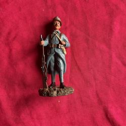Statuette soldat poilu, pas de prix de réserve