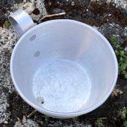 QUART DE POILU alu FRANCE  WW2 tasse militaire armée  (UNIS TOURNUS FRANCE)