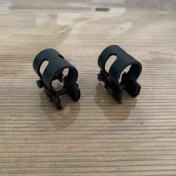 Collier de serrage Weaver pour lunette de tir.