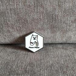 Patch white cat " peow peow "