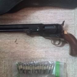 Revolver Pietta 1851 avec Holster et cartouche.