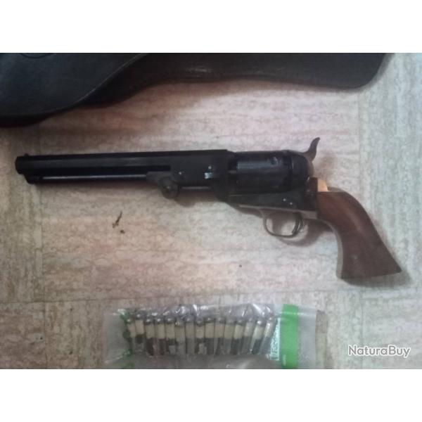 Revolver Pietta 1851 avec Holster et cartouche.