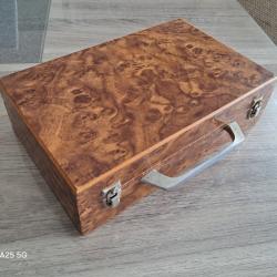 Coffret arme de poing