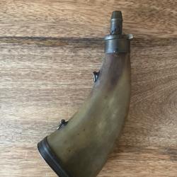 Poire à poudre de chasse 19eme siecle