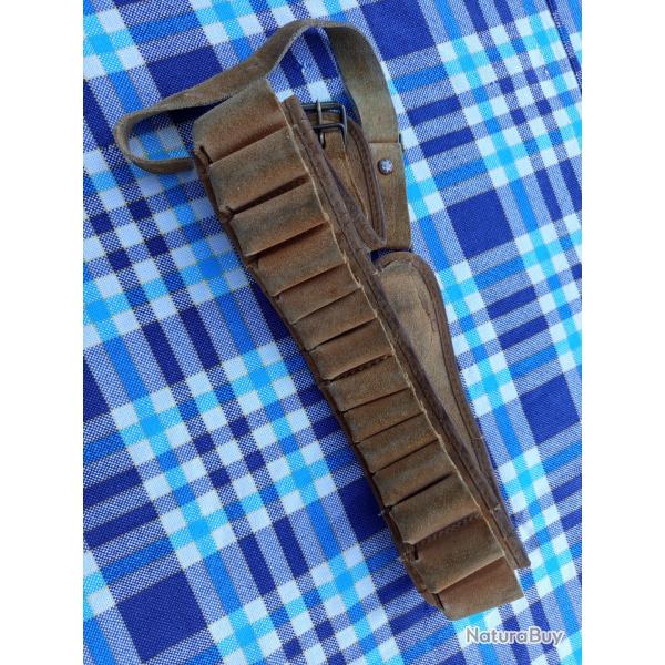 Cartouchire cuir cal12