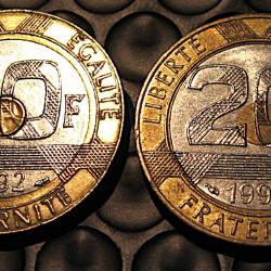 France  2x 20 francs bimetal Mt st Michel V ouvert & fermé