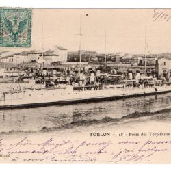CPA- Marine Militaire FRAN&Ccedil;AISE - TOULON-Poste Torpilleur au Petit Rang N&deg;1074