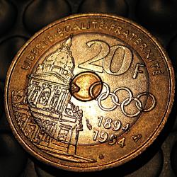 France   20 francs bimetal (commémorative  P de Coubertin) 1994