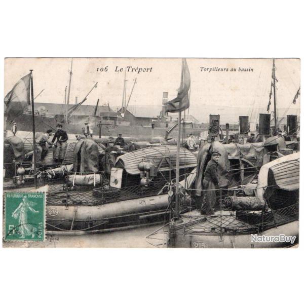 CPA- Marine Militaire FRANAISE - Le Treport Torpilleurs au Bassin N1073