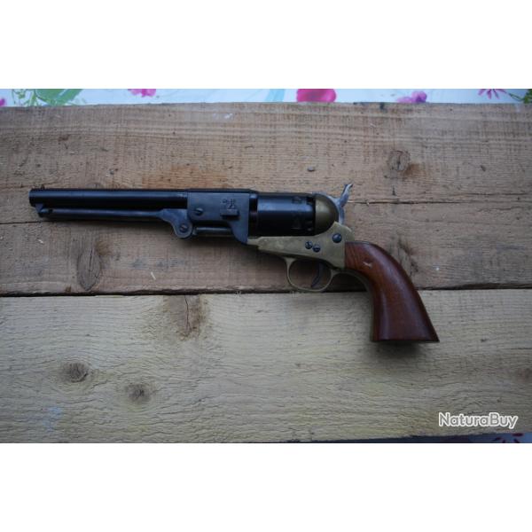 Colt 1851 Rebel confdr cal 36 ou Griswold et Gunnison  By Uberti 1969 rare ancien  Sans rserve .
