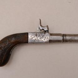 Élégant pistolet de poche à percussion - Vers 1830/1860 - Gravure fine - Belle pièce de collection