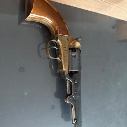 Revolver à poudre noire Cal .36 Navy Model