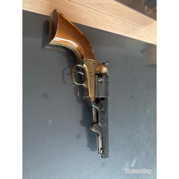 Revolver  poudre noire Cal .36 Navy Model